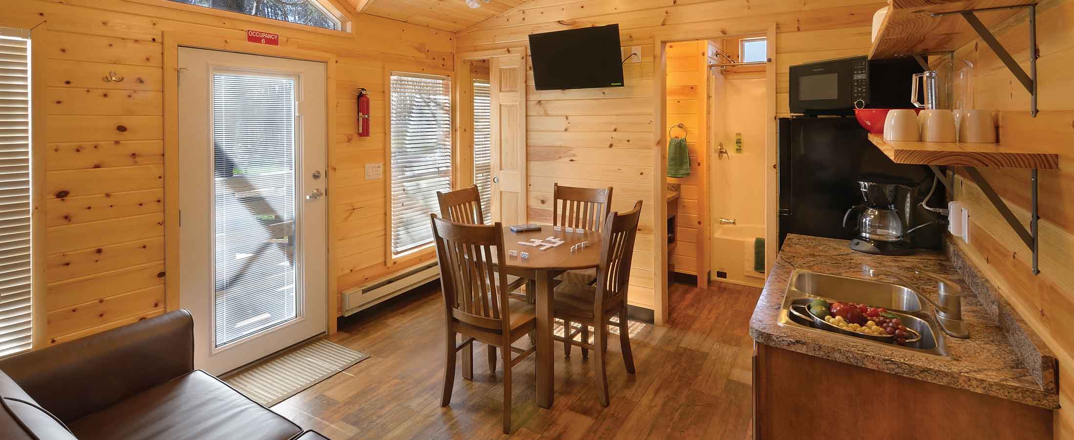America's Park Cabins Kitcken